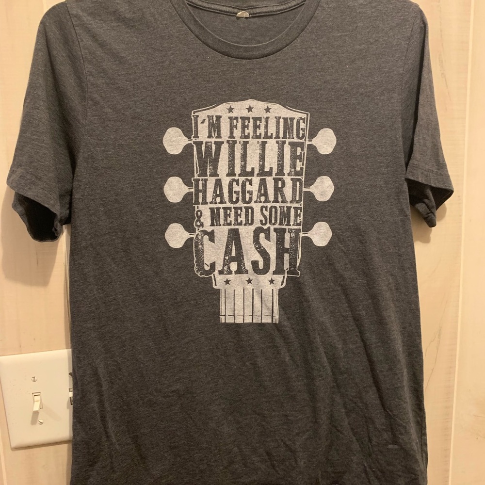 Women’s grey T-shirt